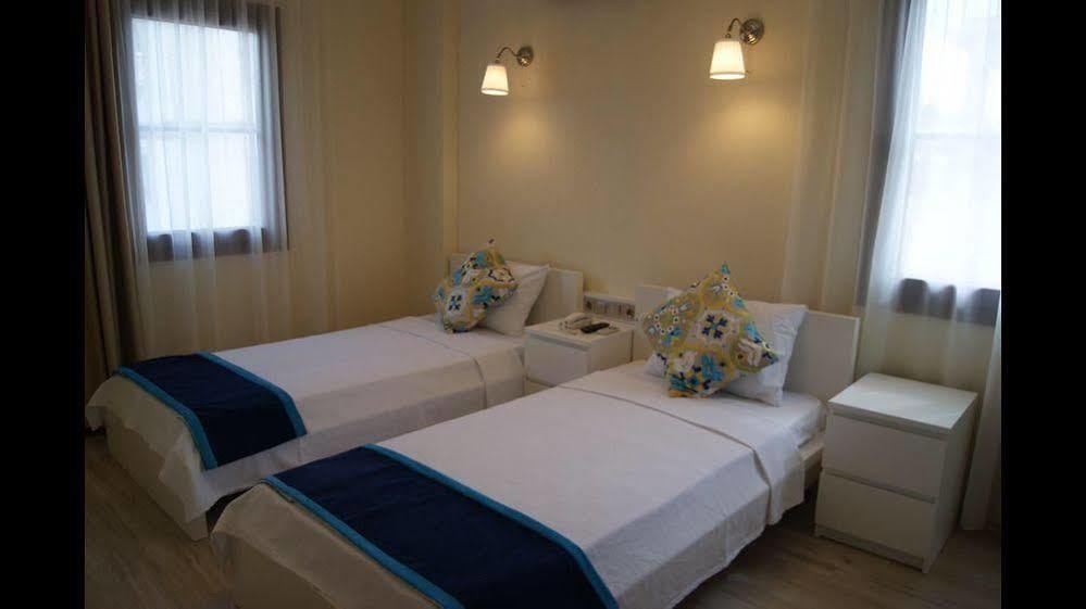 Ender Hotel (Adults Only) Аявали Екстериор снимка