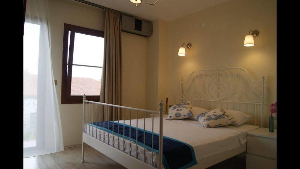 Ender Hotel (Adults Only) Аявали Екстериор снимка